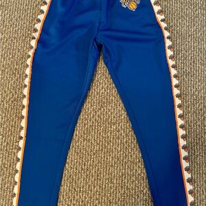 Men’s Medium New York Knicks sweatpants NWT